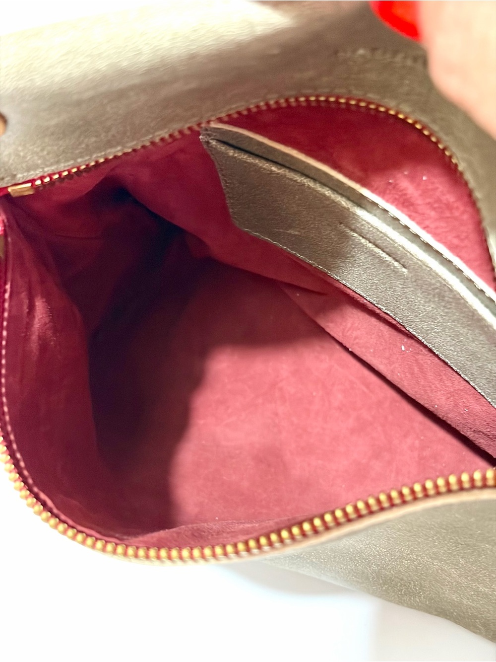 Hammitt Tony Medium Crossbody Bag In Pewter Leather With Brushed Gold Hardware - Picture 10 of 12